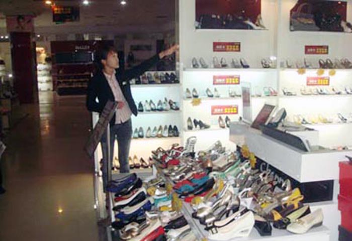 大洋百貨組織開展服務技能競賽