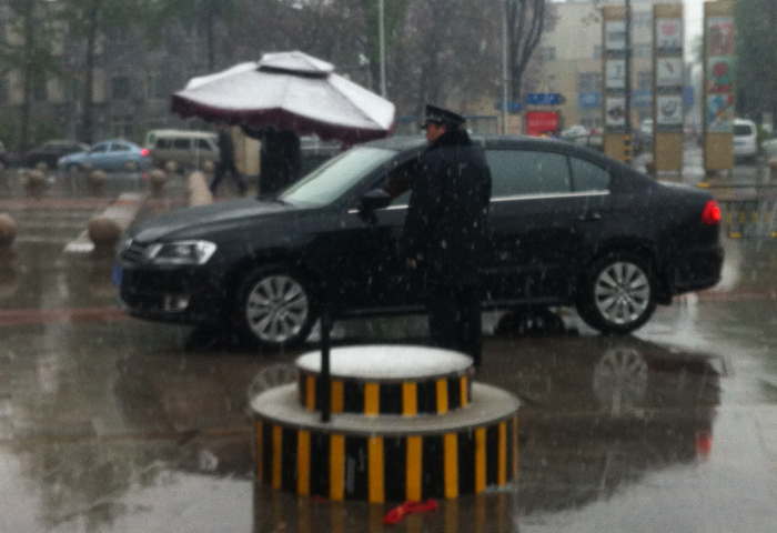 風(fēng)雪中的家樂園人